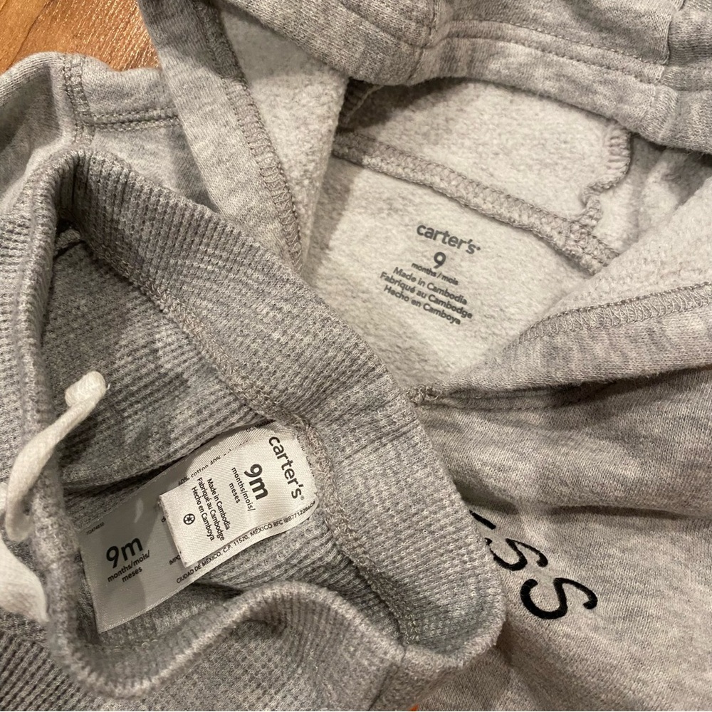 Carters Baby Boy 9 month Outfit Fox Sweater Jersey Shorts Set Clothing 4/$20 🛑 - Picture 5 of 5